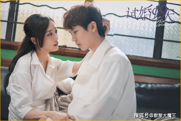 逃离快乐小镇